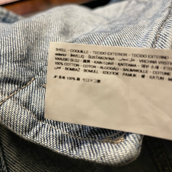 Desigaul Jean jacket - big shirt. So soft and comfy. - Picture 4 of 4